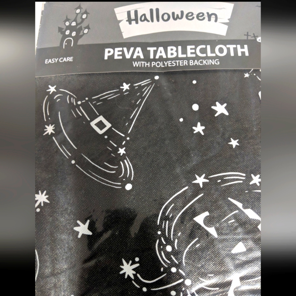 Halloween Vintage Inspired Tablecover Decor Party Supplies Pumpkins Bats